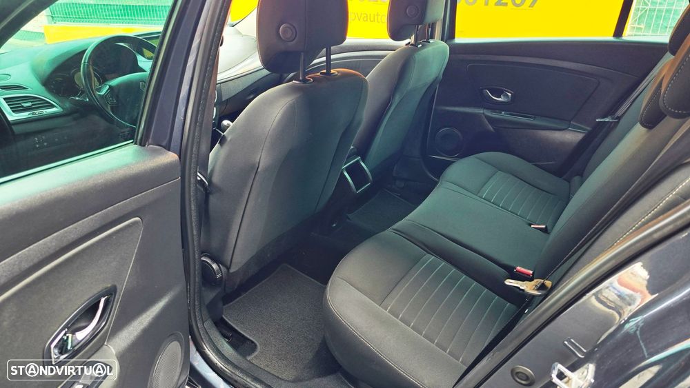 Renault Mégane Sport Tourer 1.5 dCi Limited SS - 10