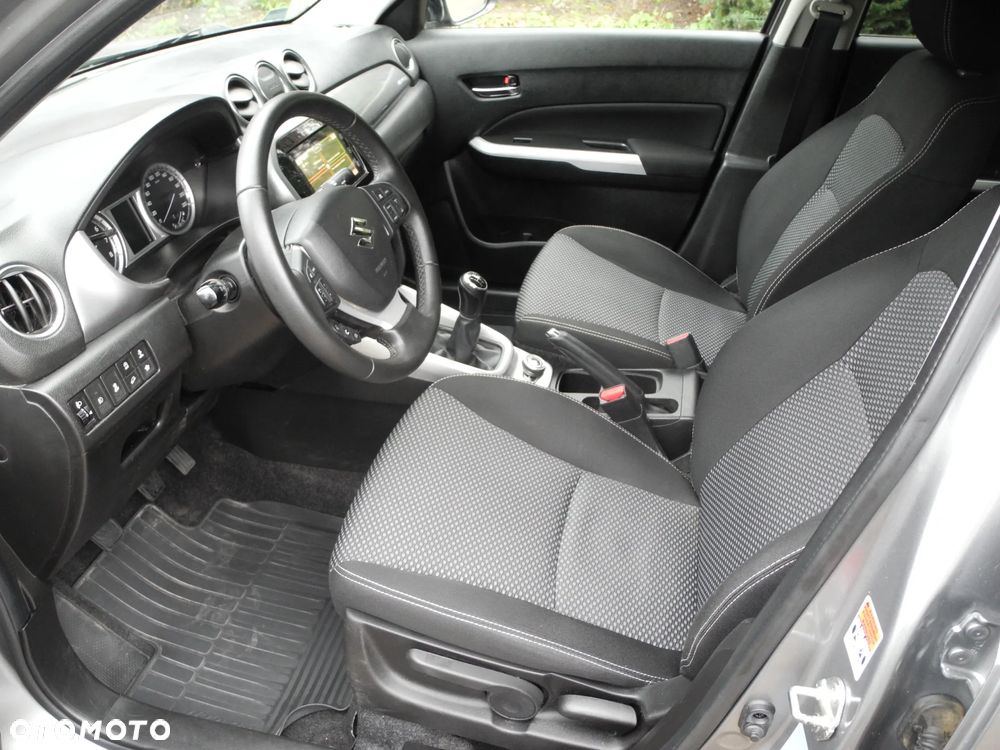 Suzuki Vitara - 15