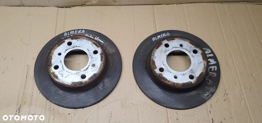 Tarcze hamulcowe tył tylne Nissan Almera - 1