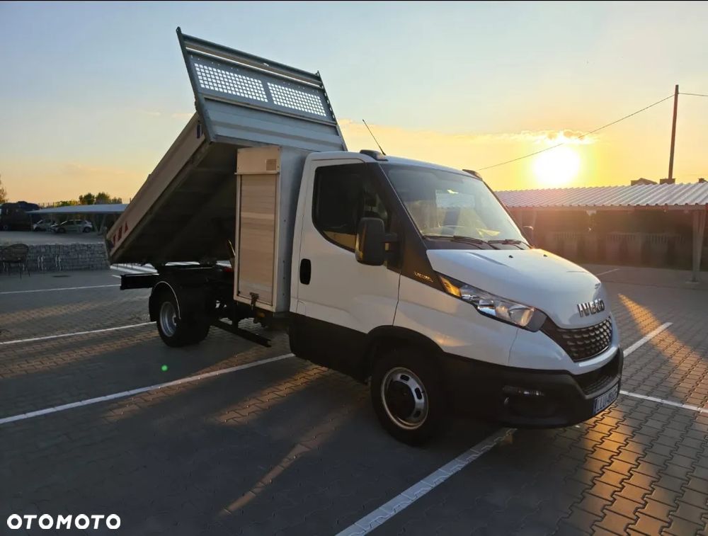 Iveco DAILY - 2