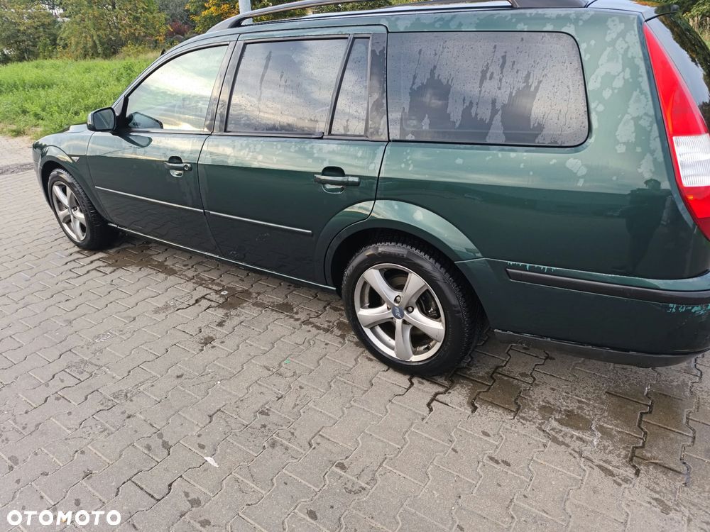 Ford Mondeo 1.8 Ambiente - 3