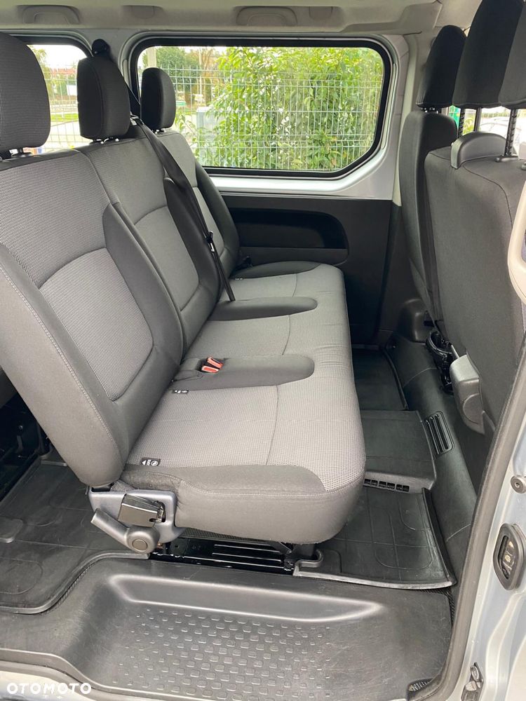 Renault Trafic - 12