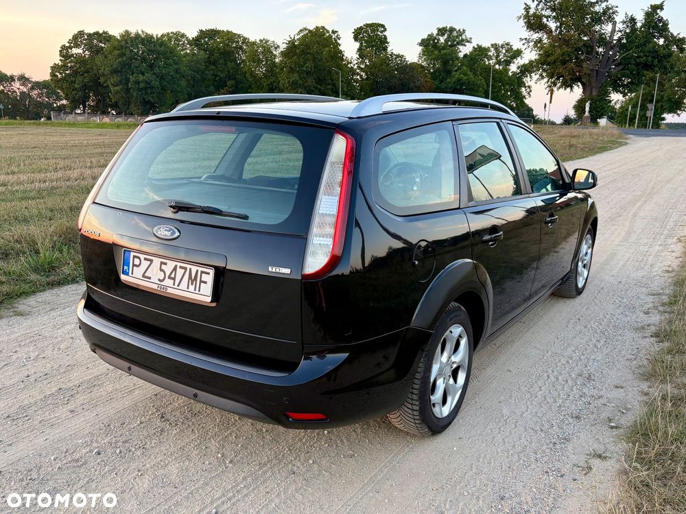 Ford Focus 1.6 TDCi Trend - 9