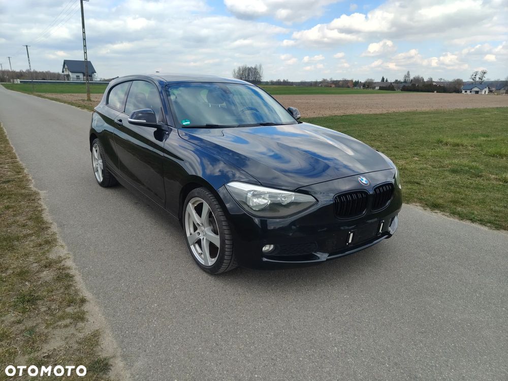 BMW Seria 1 118i - 1