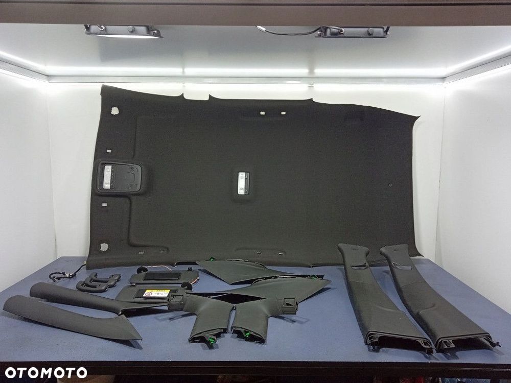 OPEL ASTRA V K KOMBI PODSUFITKA CZARNA KOMPLET SŁUPKI DASZKI 39043666 - 1