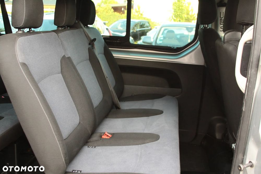 Opel Vivaro L2H1 2,9t Elegance - 13