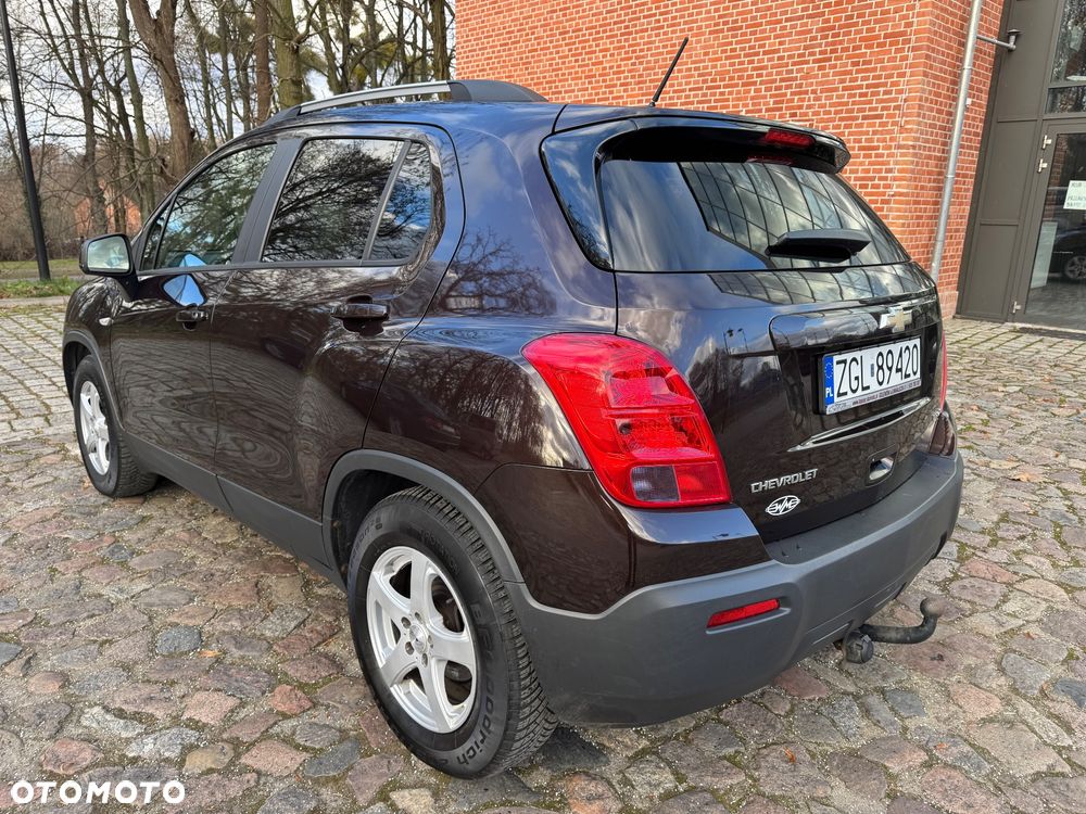 Chevrolet Trax 1.6 LS - 4
