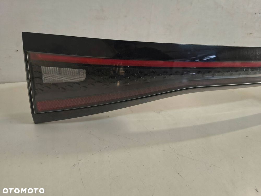 blenda klapy bagażnika vw id4 id.4 led eu - 2