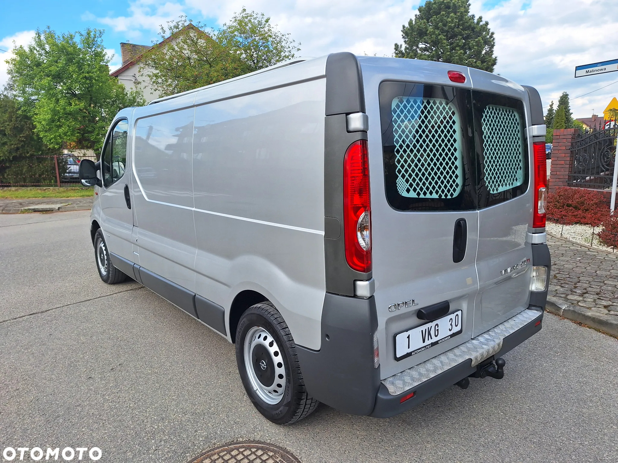 Opel Vivaro - 8