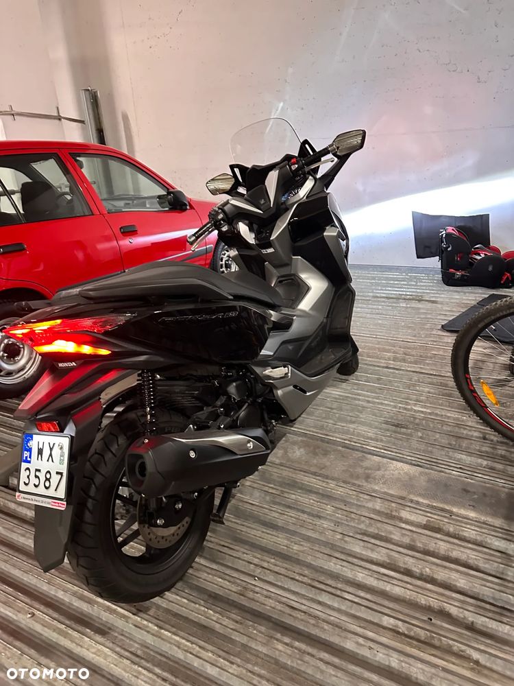 Honda NSS - 2