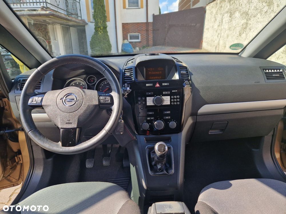 Opel Zafira 1.6 ECOFLEX Family Plus - 9