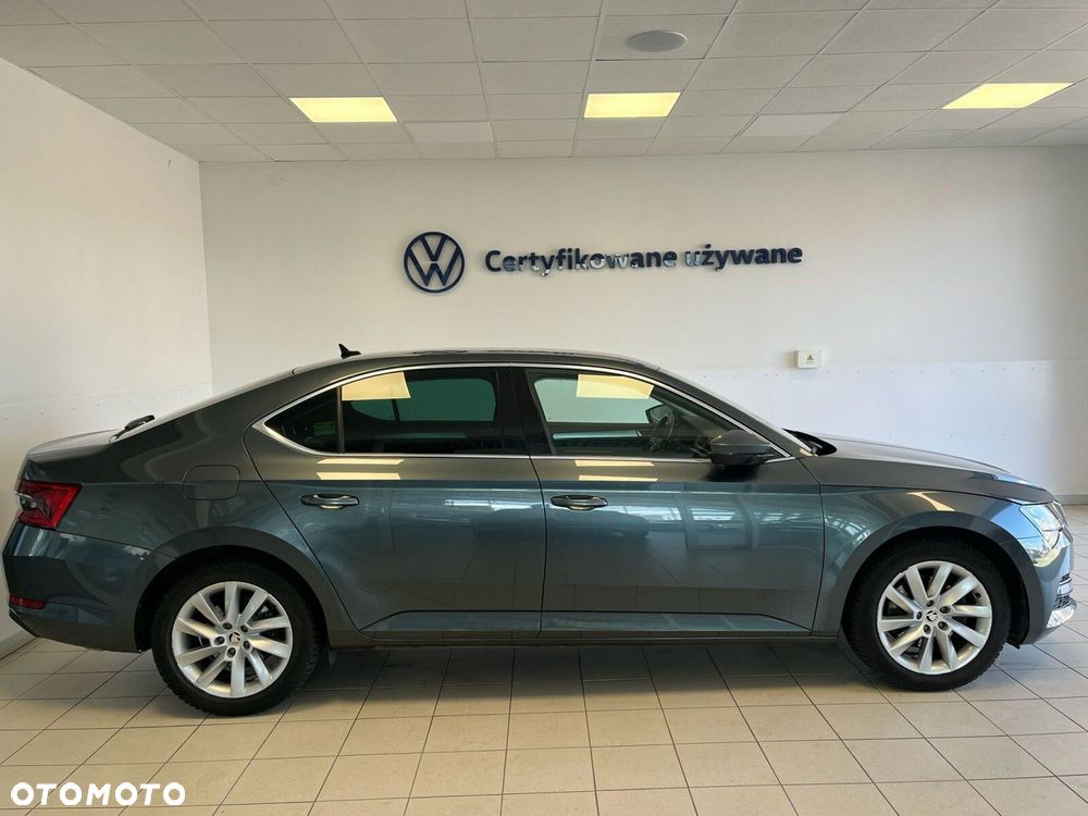 Skoda Superb 2.0 TSI Ambition DSG - 4