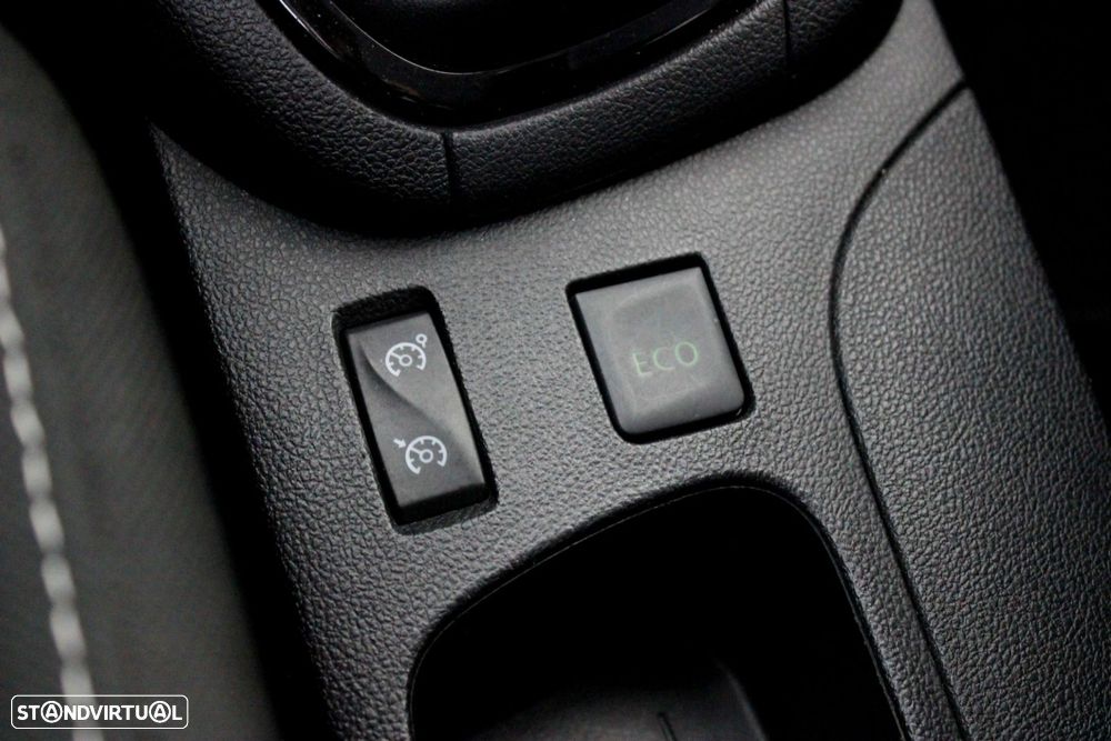 Renault Clio Sport Tourer 0.9 TCe Limited - 31