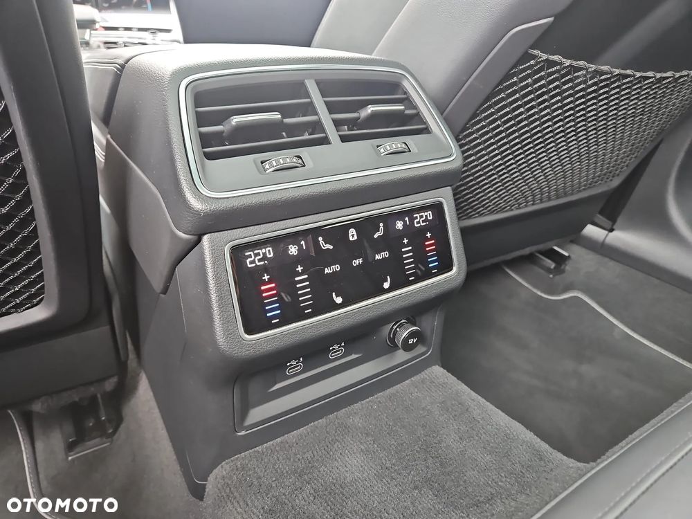 Audi A6 - 33