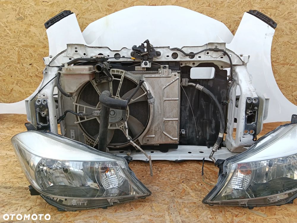 Toyota Yaris III 1.0 Maska Błotniki Lampy Pas Przedni Chłodnice - 4