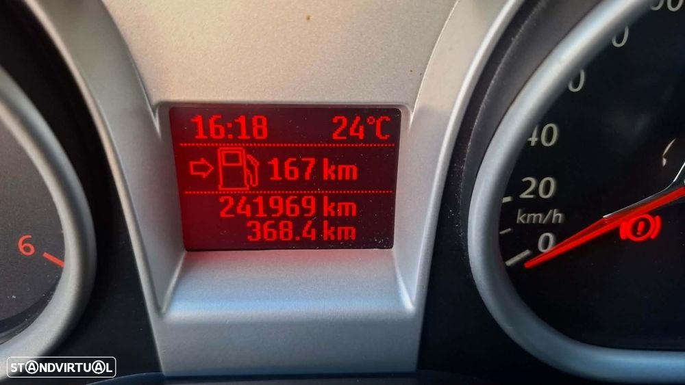 Ford C-Max 1.6 TDCi Titanium - 10