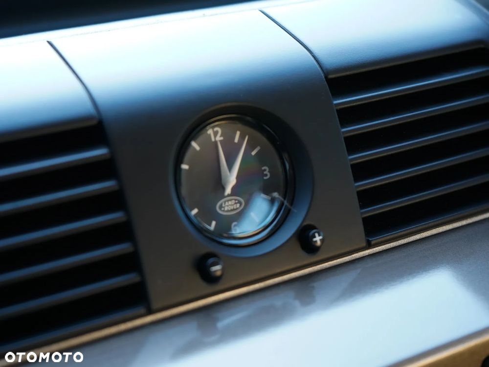 Land Rover Defender 2.4 TD4 HCPU S - 18