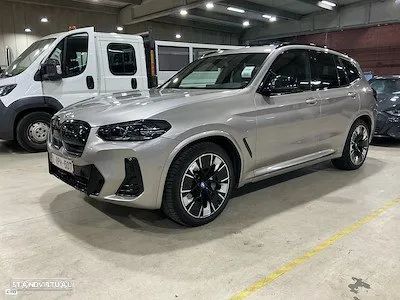 BMW iX3 M Sport Inspiring - 3