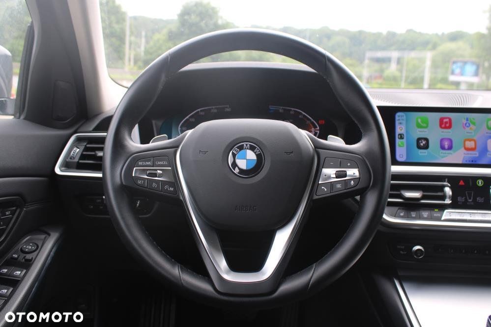 BMW Seria 3 - 14