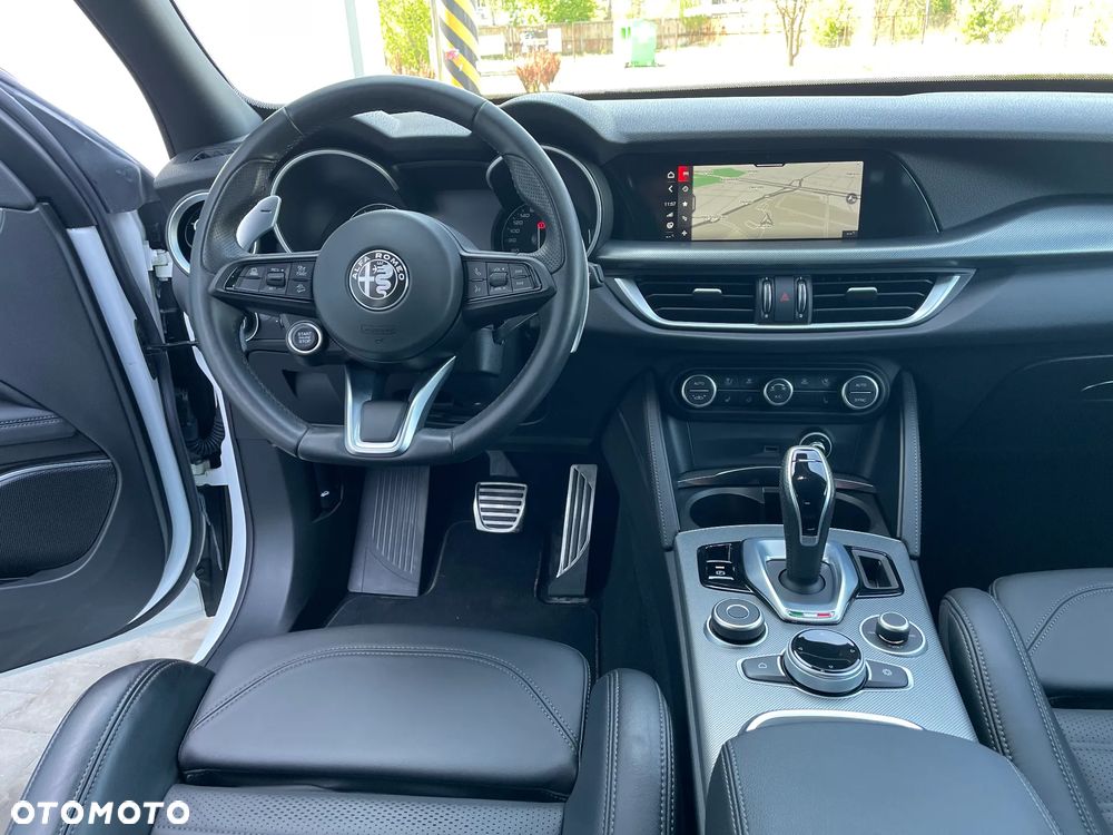 Alfa Romeo Stelvio 2.0 Turbo Veloce Q4 - 15