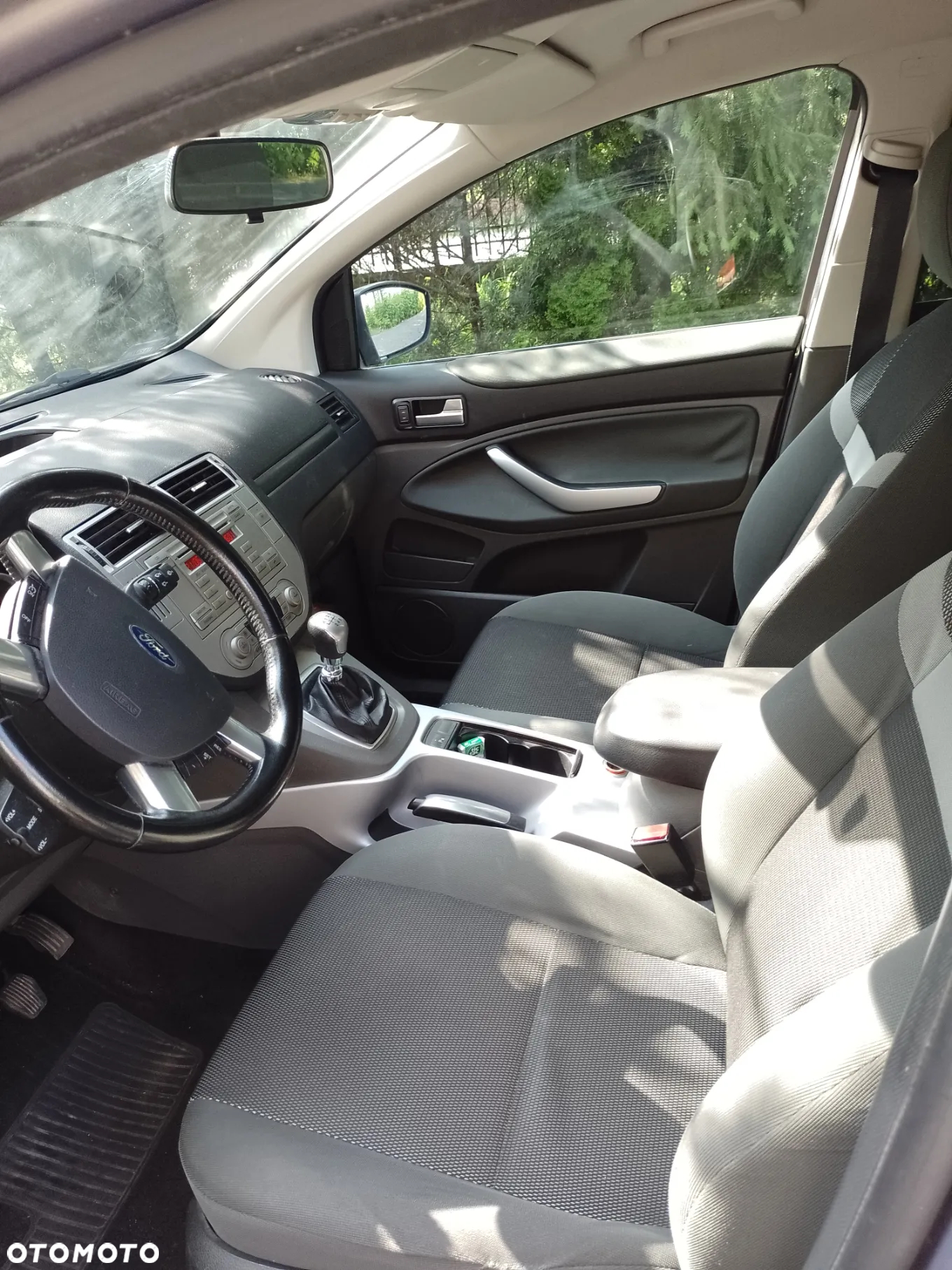 Ford Kuga 2.0 TDCi Individual - 6