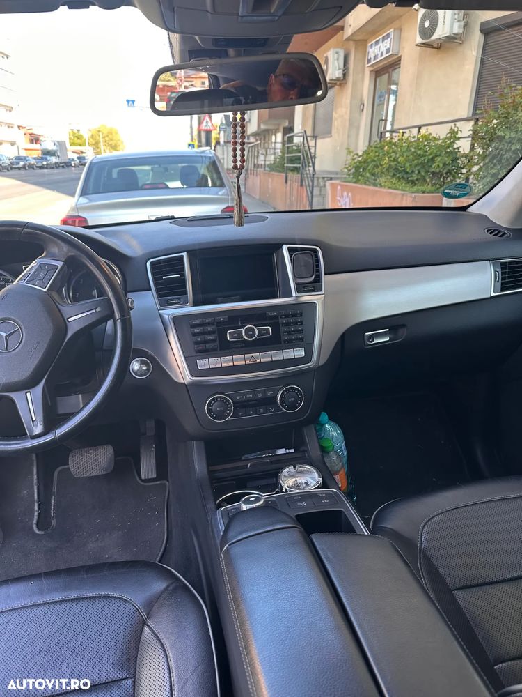 Mercedes-Benz ML - 6