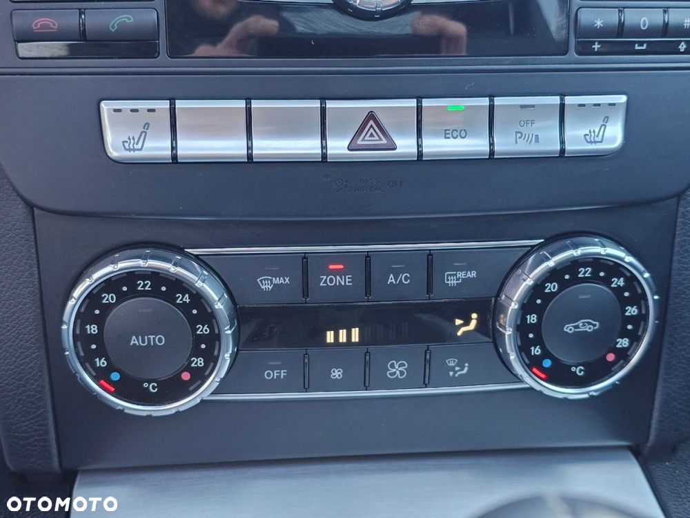 Mercedes-Benz Klasa C - 28