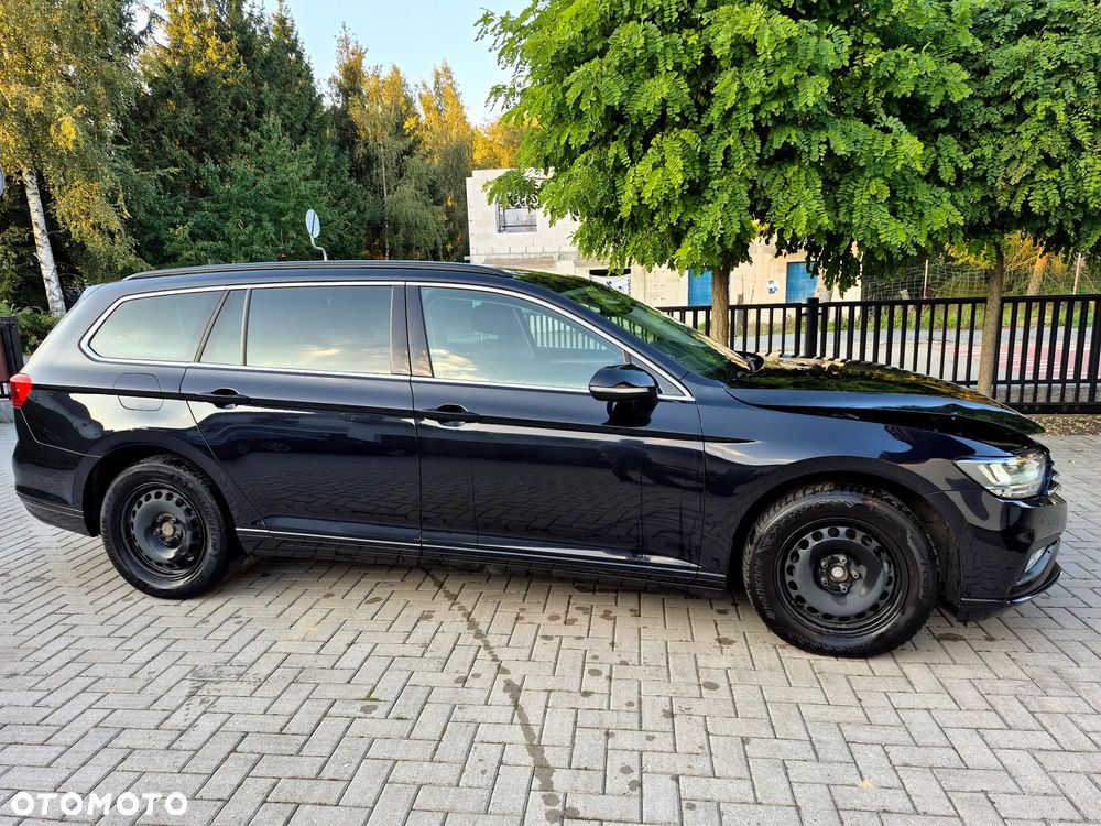 Volkswagen Passat - 3