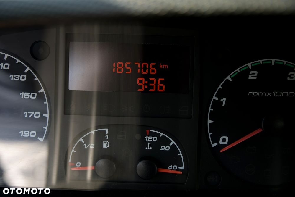 Iveco DAILY 70C17 * WYWROTKA 3-stronna * KIPER Z PRZYSTAWKI * BOGATE! * WYJĄTKOWO ZADBANY! - 23