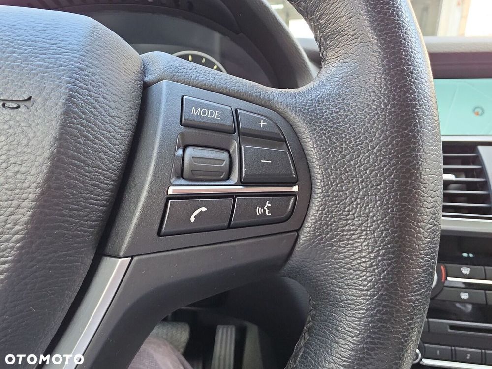 BMW X3 xDrive20d - 16