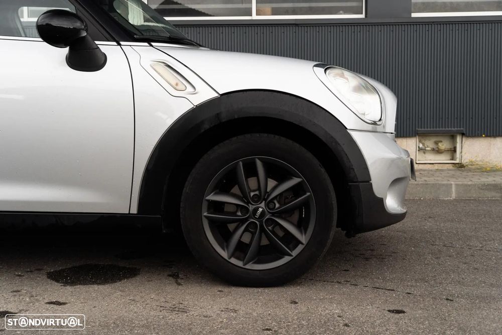 MINI Countryman Cooper D - 28