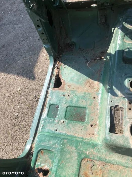 Przednia cześć karoserii medcedes g-klasa w461 3 drzwi - 5