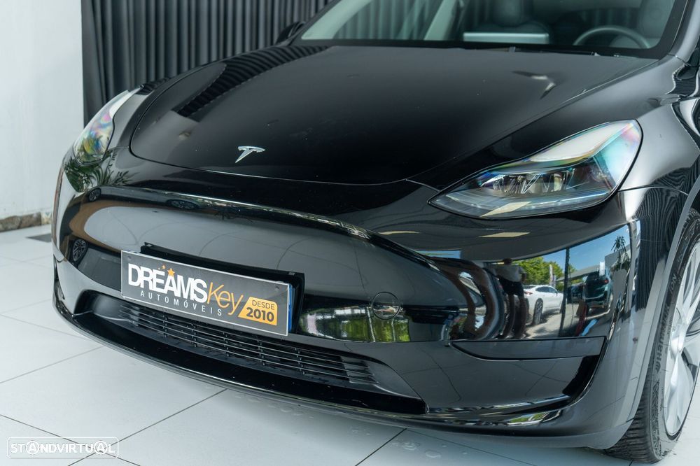 Tesla Model Y Standard RWD - 15