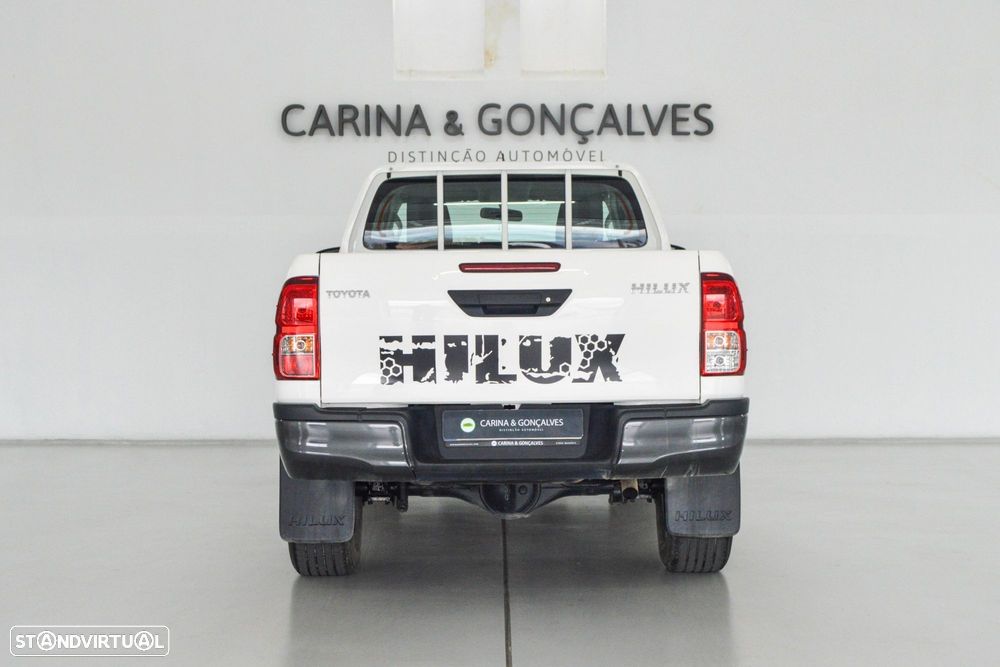 Toyota Hilux 2.4 D-4D 4X2 Cabine Extra 3L - 14