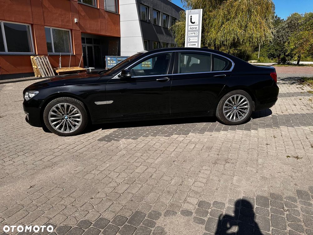 BMW Seria 7 730d xDrive - 14