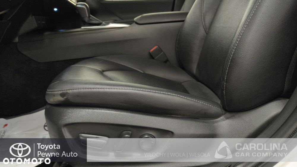 Toyota Camry 2022 photo 5