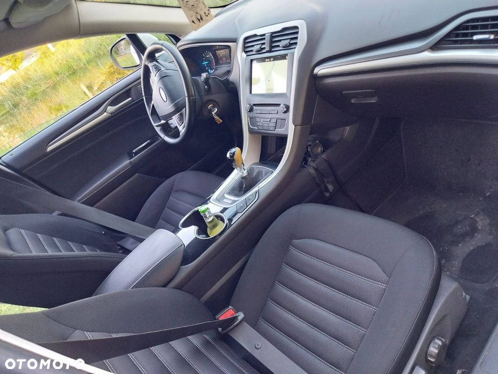 Ford Mondeo 1.5 TDCi ECOnetic Start-Stopp Titanium - 23