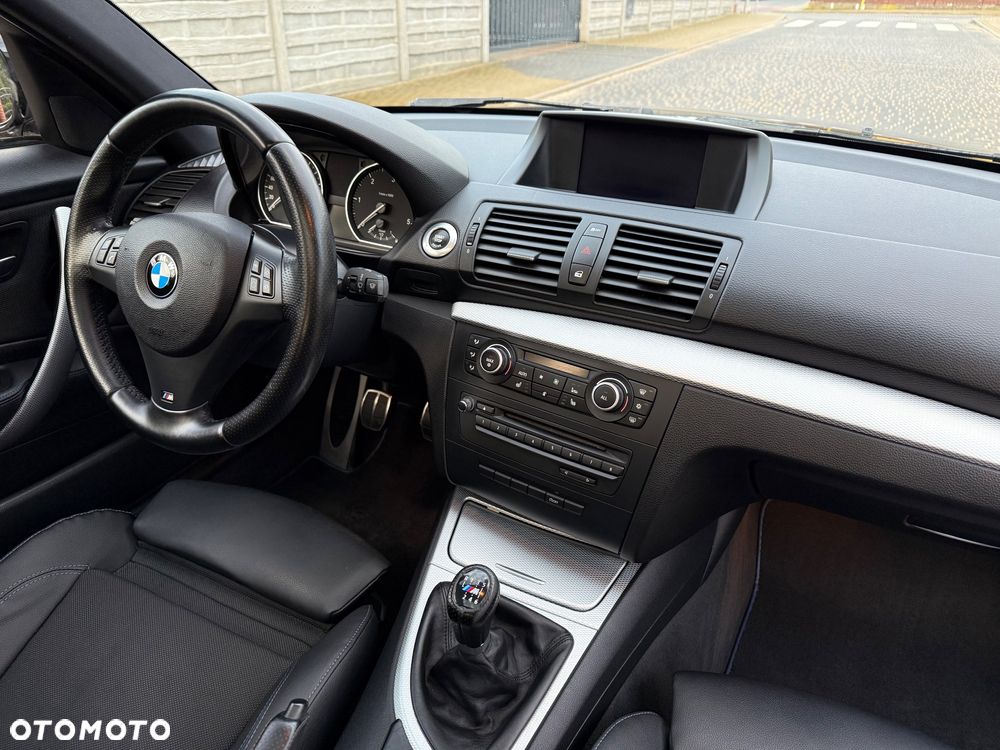 BMW Seria 1 120d DPF Edition Sport - 24