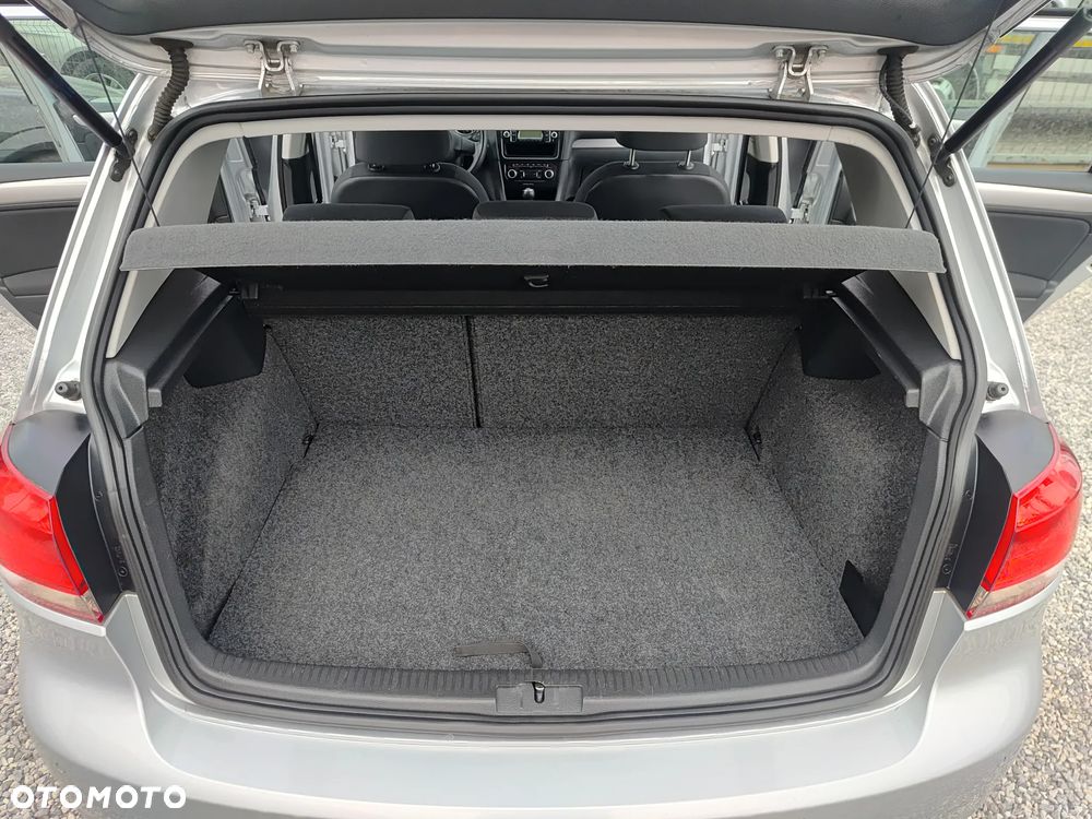 Volkswagen Golf 2.0 TDI DPF Comfortline - 18