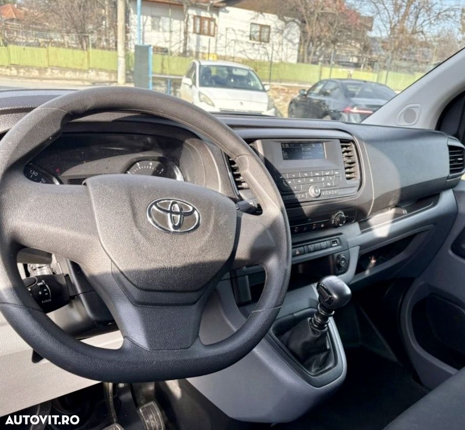 Toyota Proace - 7