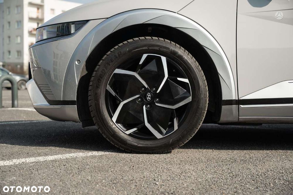 Hyundai IONIQ Premium - 5