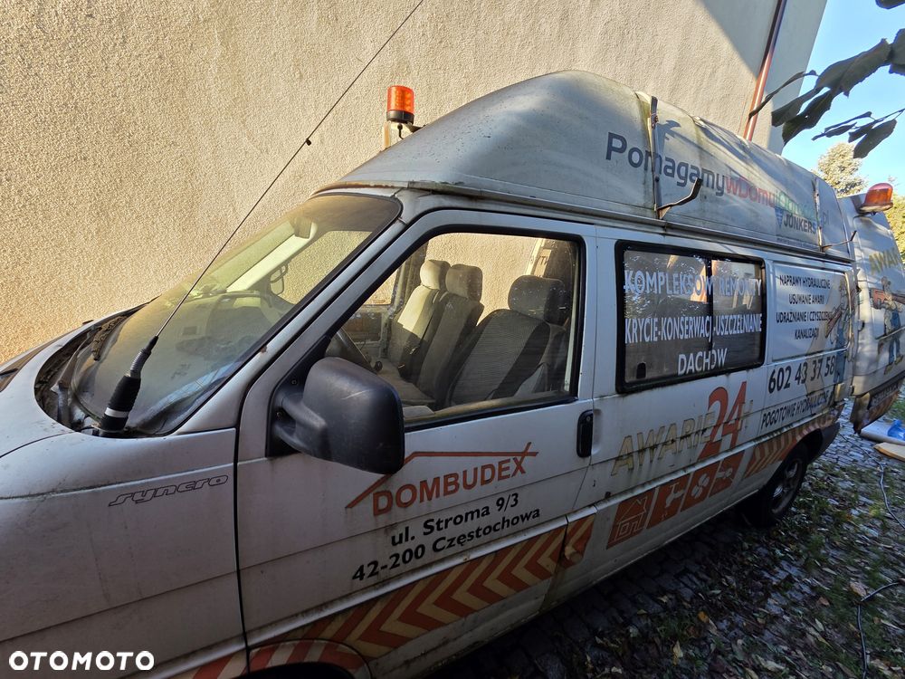 Volkswagen Transporter 1998 photo 2