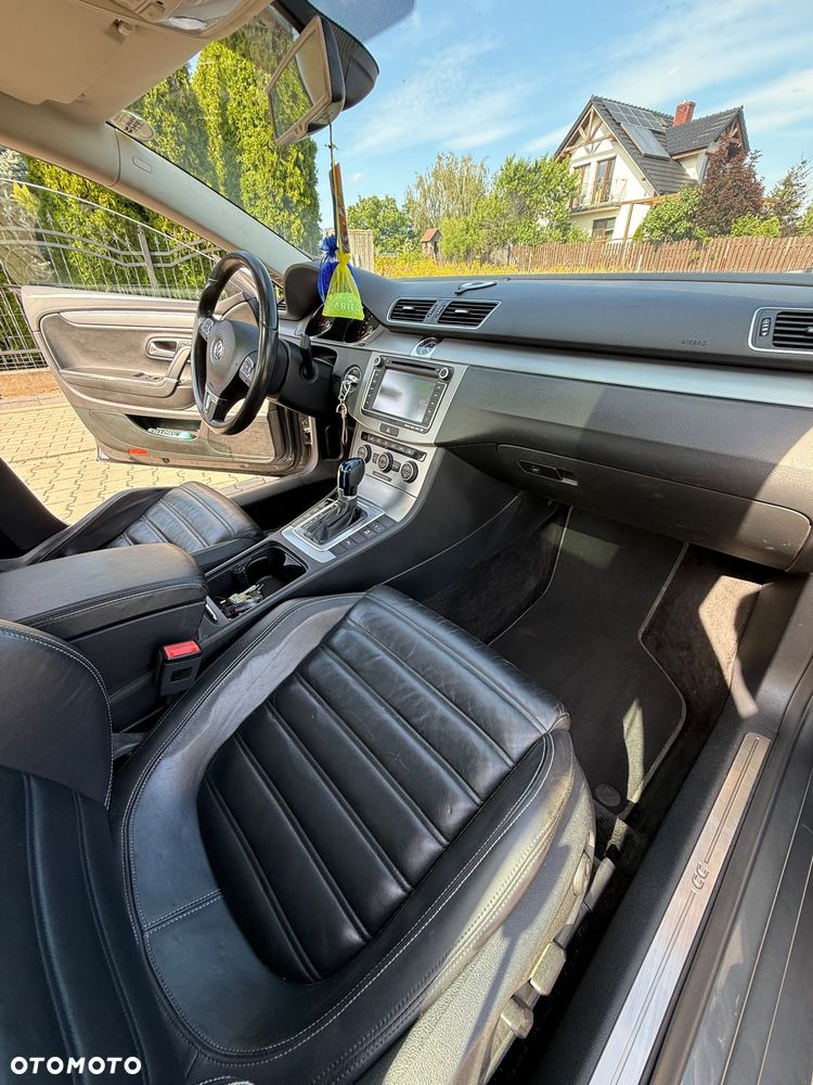 Volkswagen CC - 12
