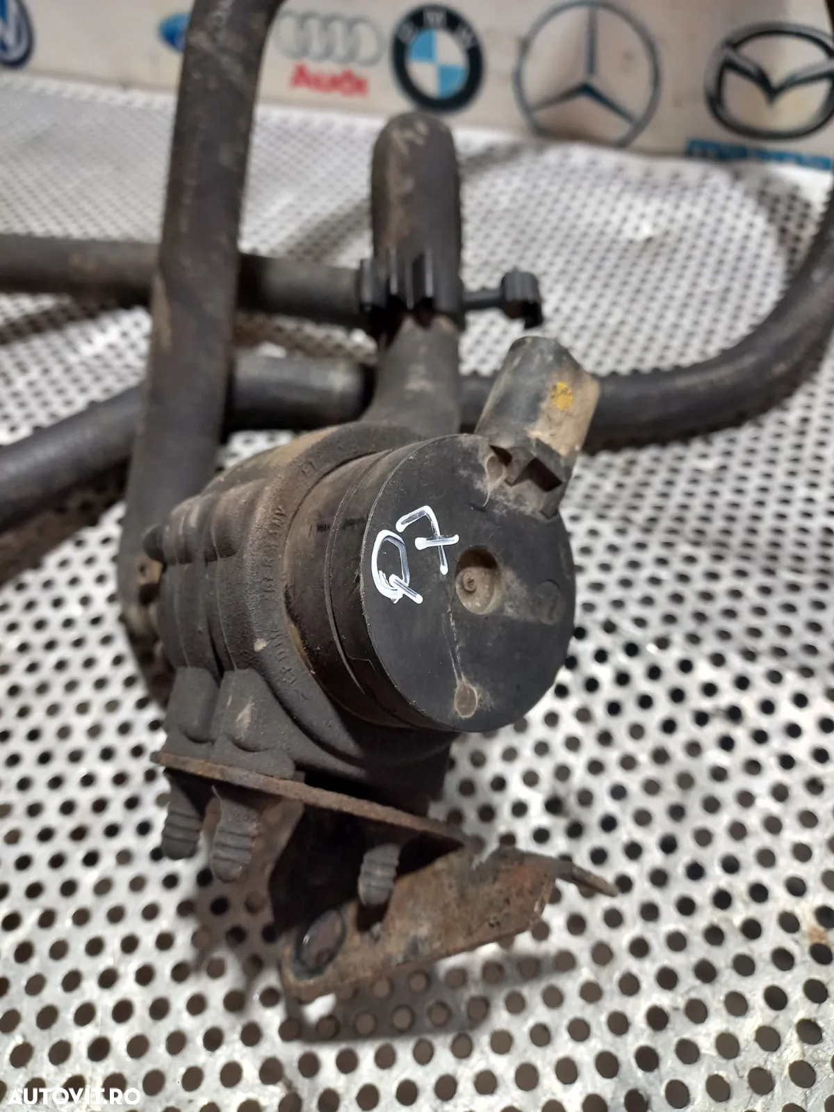 Pompa Secundara Auxiliara Apa Audi Q7 4L 3.0 Tdi Motor BUG - Dezmembrari Arad - 7