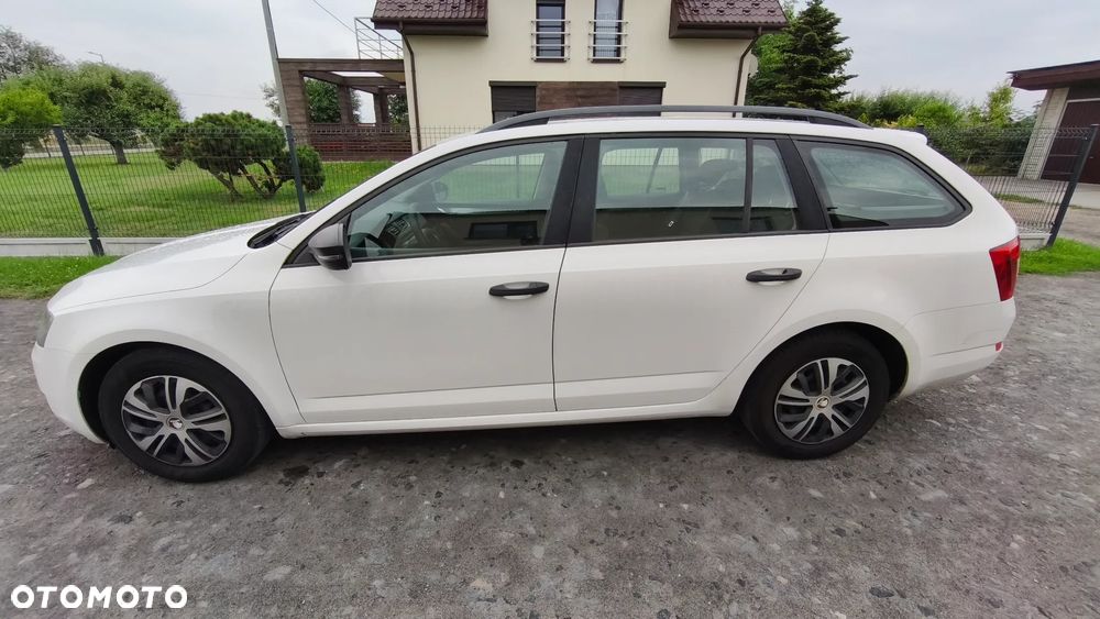 Skoda Octavia 1.6 TDI Ambition - 12