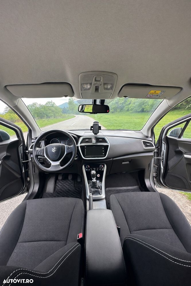 Suzuki SX4 - 10