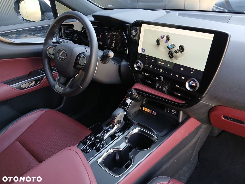 Lexus NX 350h Prestige AWD - 27