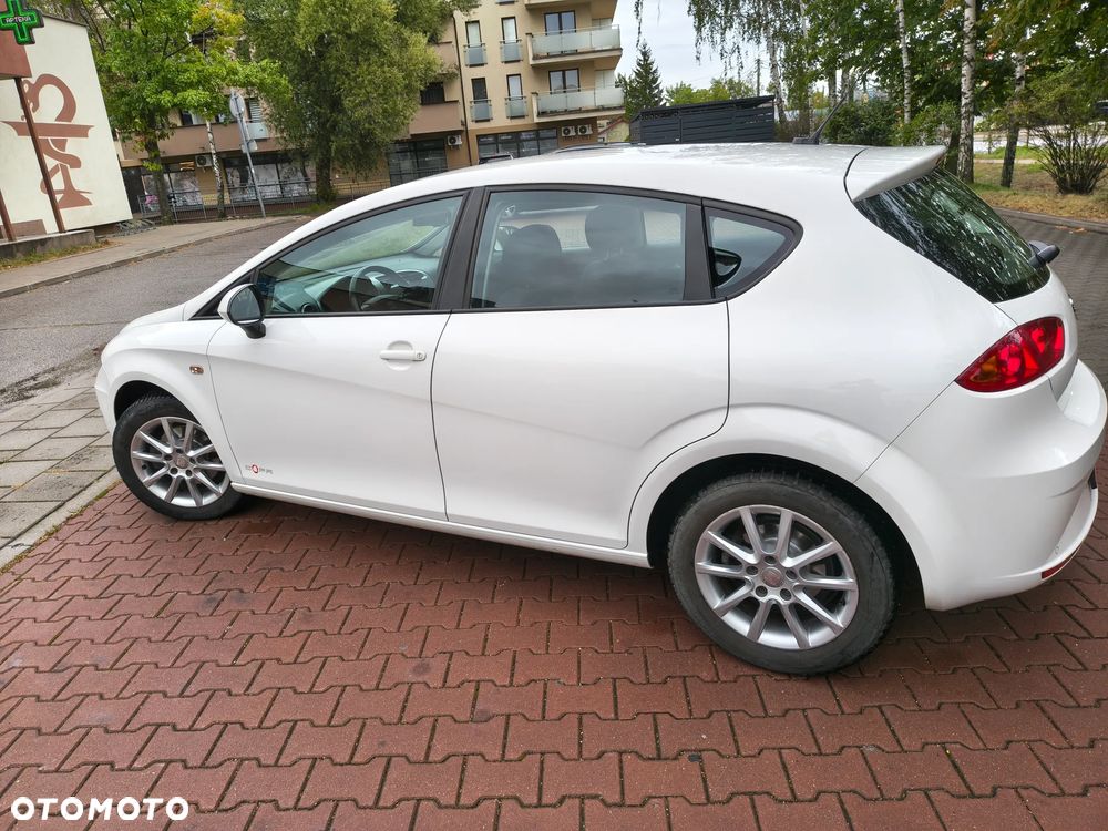 Seat Leon 1.6 TDI DPF DSG Style Copa - 3