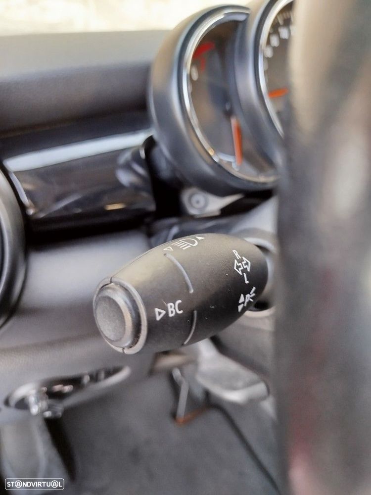 MINI 5 Portas One Auto - 27