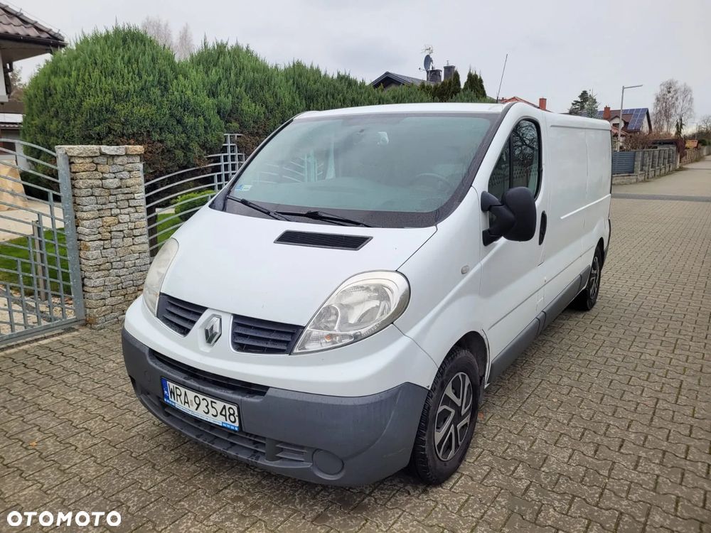 Renault Trafic - 2